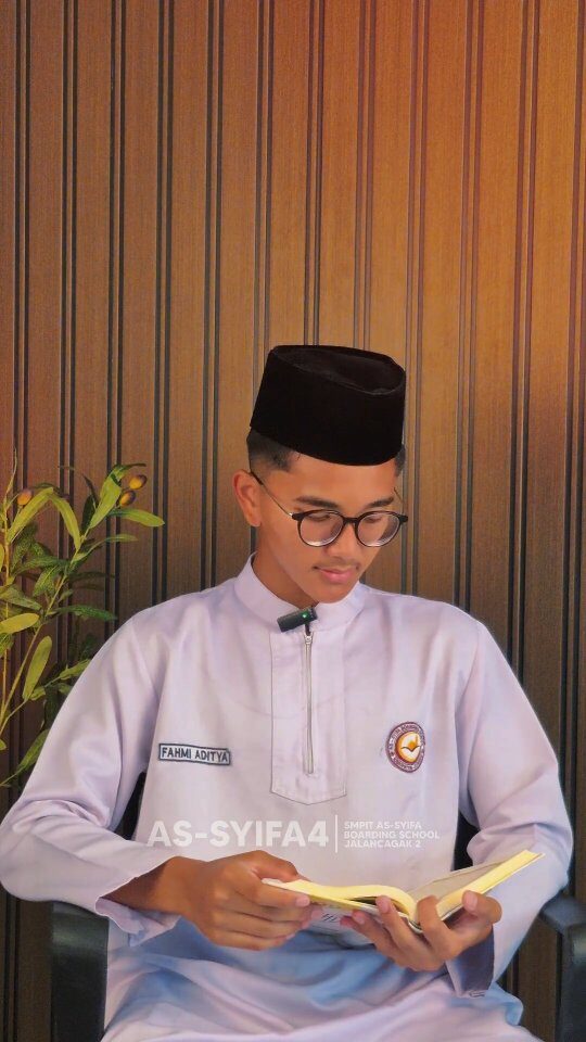 Instagram post from smpitassyifajlc2. This post is in position 2.