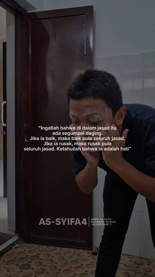 Instagram post from smpitassyifajlc2. This post is in position 1.