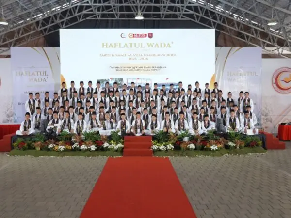 Momen Haru dan Bangga: SMPIT As-Syifa Boarding School Jalancagak 2 Gelar Haflatul Wada Angkatan Perdana
