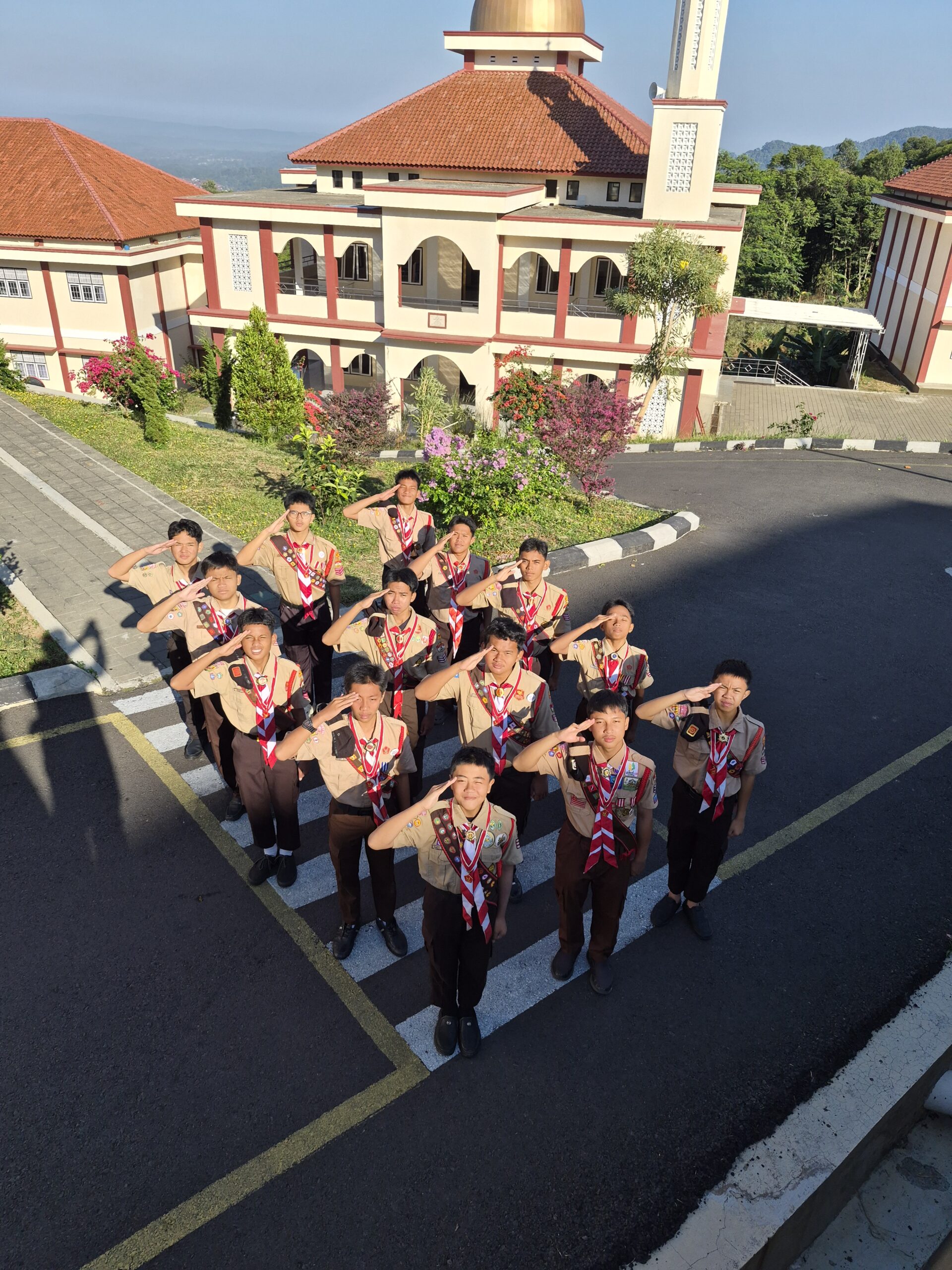 30 Murid SMPIT As-Syifa Boarding School Jalancagak 2 Resmi Dilantik sebagai Pramuka Garuda 2 1 3 scaled