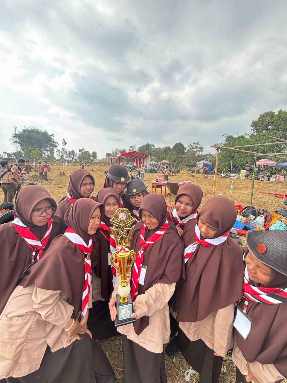 Dewan Penggalang SMPIT As-Syifa Jalancagak 2 Raih Juara Umum 3 di Kemah Kwaran Jalancagak 6 5 1